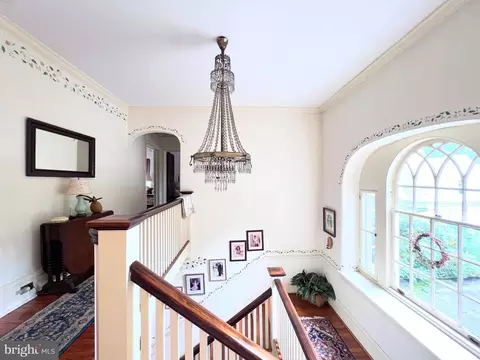 313 Saint Davids Rd, Wayne, PA 19087 photo 4