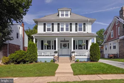 36 E Benedict Ave, Havertown, PA 19083