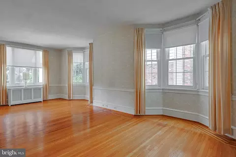 36 E Benedict Ave, Havertown, PA 19083 photo 5