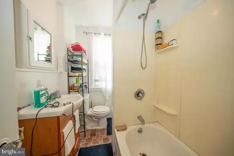 6980 Clinton Rd, Upper Darby, PA 19082 photo 16