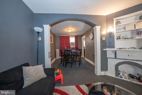 7021 Clinton Rd, Upper Darby, PA 19082 photo 9