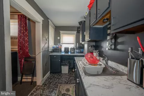 7021 Clinton Rd, Upper Darby, PA 19082 photo 12