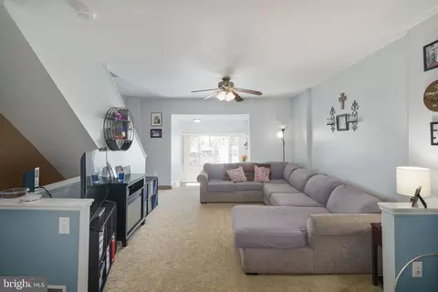 6771 Perry Ave, Upper Darby, PA 19082 photo 4