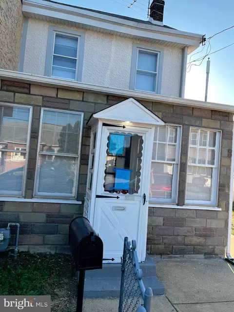 1532 Huddell Ave, Marcus Hook, PA 19061