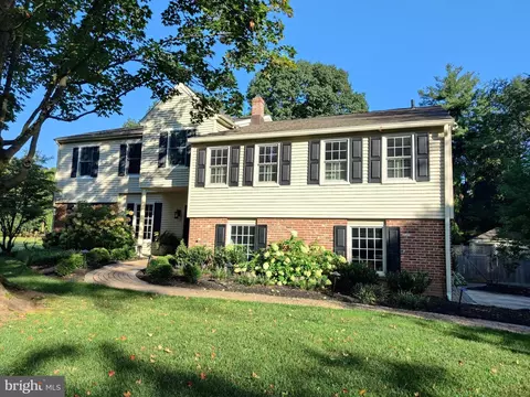 358 Wyldhaven Rd, Bryn Mawr, PA 19010