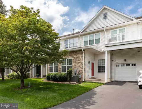 1564 Nicklaus Dr, Springfield, PA 19064