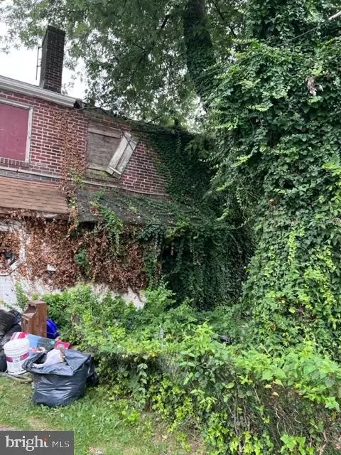 2627 Nolan St, Chester, PA 19013