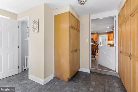 215 E Springfield Rd, Springfield, PA 19064 photo 15