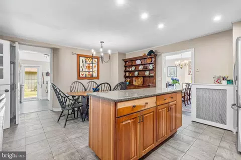 215 E Springfield Rd, Springfield, PA 19064 photo 11