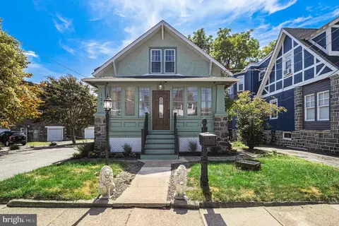 130 E Plumstead Ave, Lansdowne, PA 19050