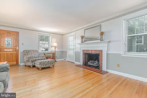 947 Edgewood Dr, Springfield, PA 19064 photo 11