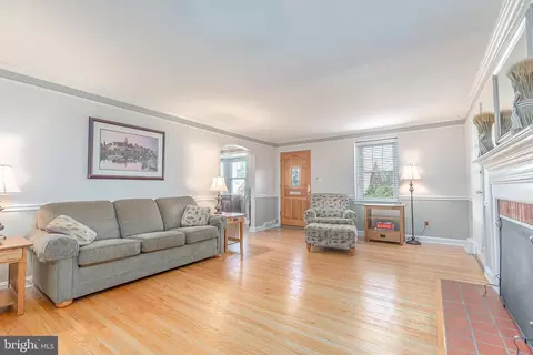 947 Edgewood Dr, Springfield, PA 19064 photo 12