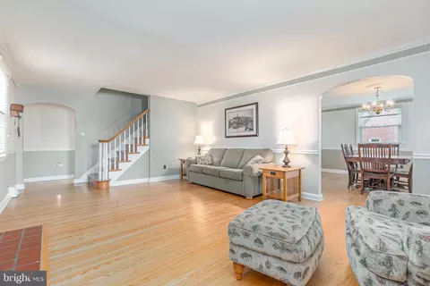 947 Edgewood Dr, Springfield, PA 19064 photo 10