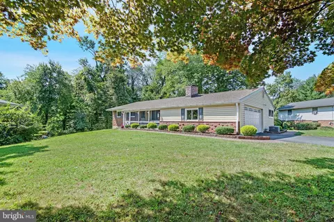 3 General Washington Dr, Media, PA 19063