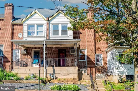 227 Laurel Rd, Sharon Hill, PA 19079