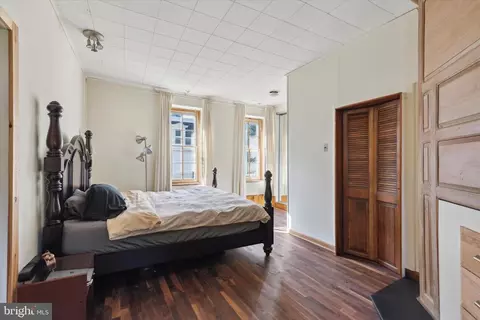 815 W Springfield Rd, Springfield, PA 19064 photo 9