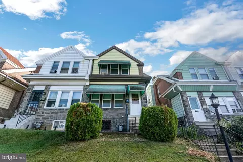 211 High St, Sharon Hill, PA 19079