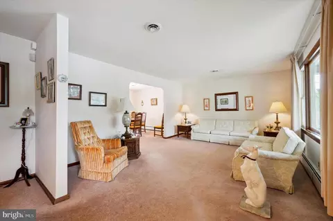 814 Pine Rd, Wallingford, PA 19086 photo 5