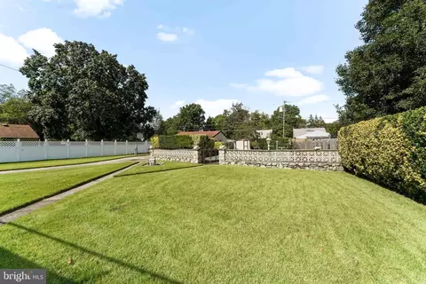 441 E Springfield Rd, Springfield, PA 19064 photo 9