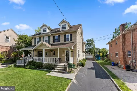 737 Buck Ln, Haverford, PA 19041