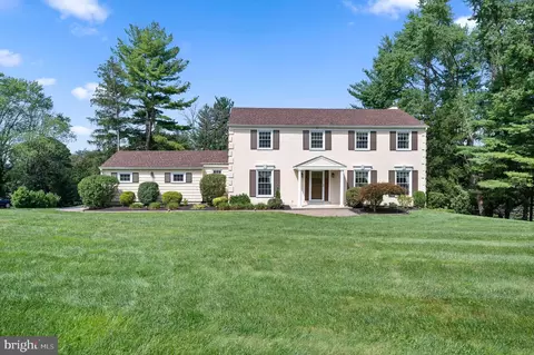 101 Woodhill Ln, Media, PA 19063