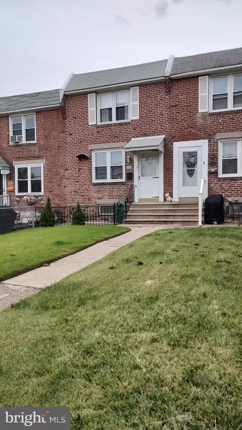 2211 Bond Ave, Drexel Hill, PA 19026