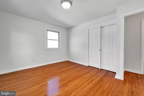 2415 E Helms Mnr, Marcus Hook, PA 19061 photo 13