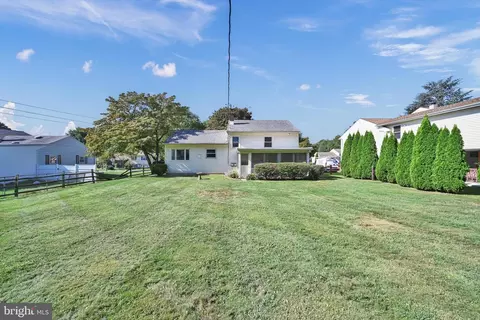2415 E Helms Mnr, Marcus Hook, PA 19061 photo 24