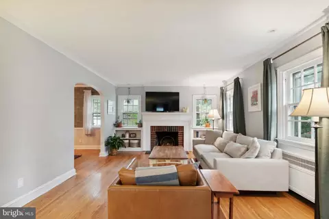 204 Eagle Rd, Havertown, PA 19083 photo 3