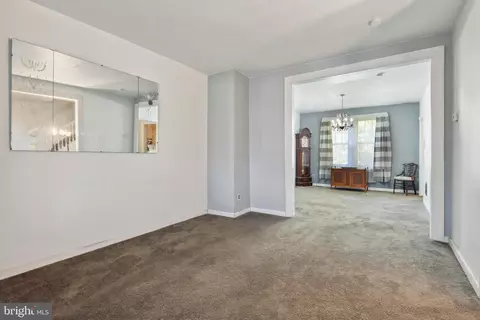 7 Plaza St, Marcus Hook, PA 19061 photo 6