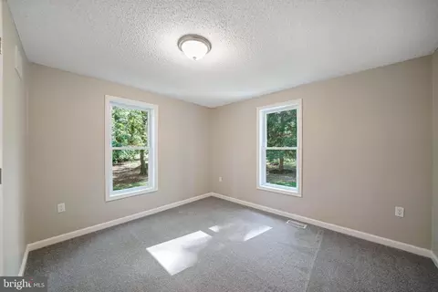 4465 Garnet Mine Rd, Upper Chichester, PA 19061 photo 11