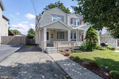 213 Seminole Ave, Norwood, PA 19074