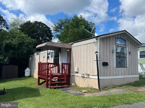 600 Convent Rd #10, Aston, PA 19014