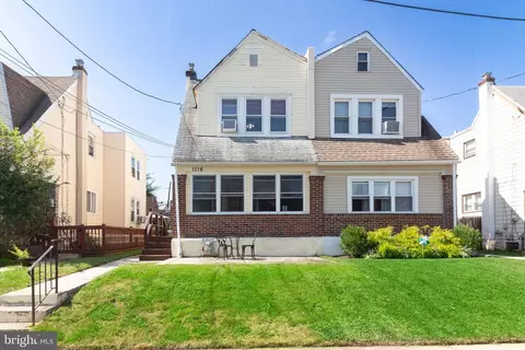 1116 Harding Dr, Havertown, PA 19083