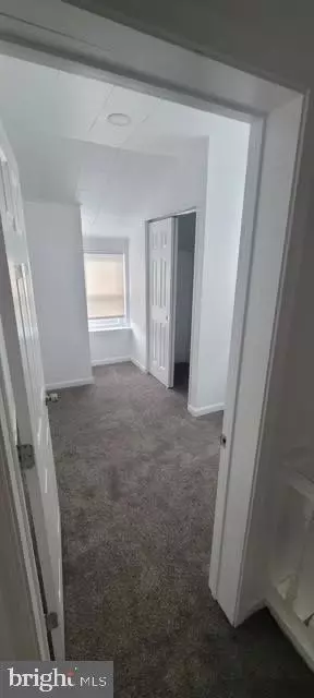 30 Chestnut St, Marcus Hook, PA 19061 photo 9