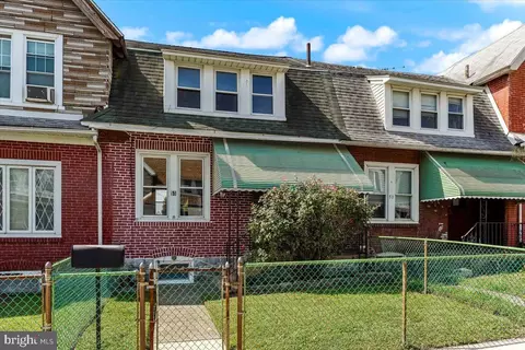 51 Spruce St, Marcus Hook, PA 19061