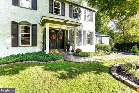 460 Cricket Ln, Media, PA 19063