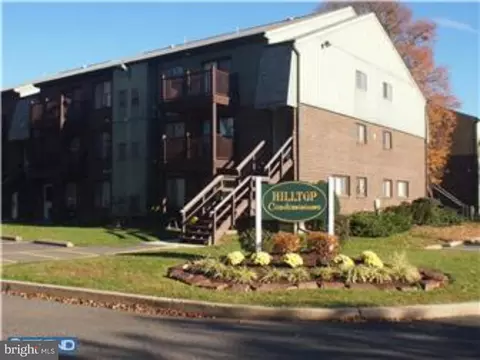 5200 Hilltop Dr #P13, Brookhaven, PA 19015
