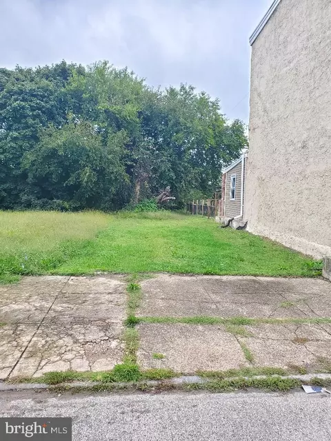 603 Penn St, Chester, PA 19013
