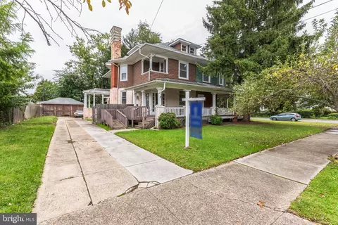 5 W 24th St, Chester, PA 19013
