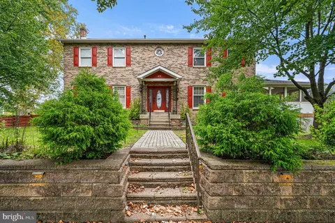 45 W Ridley Ave, Norwood, PA 19074
