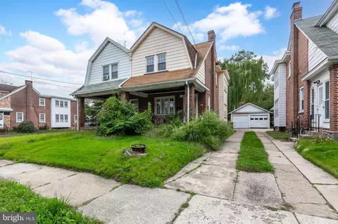 248 W Mowry St, Chester, PA 19013