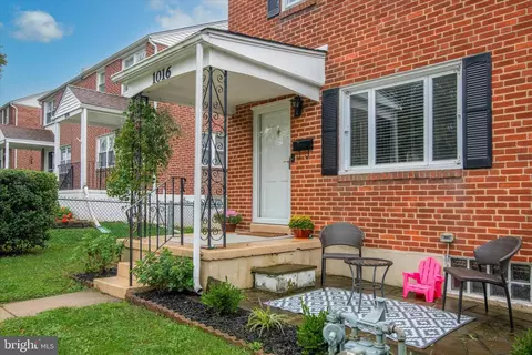 1016 Agnew Dr, Drexel Hill, PA 19026