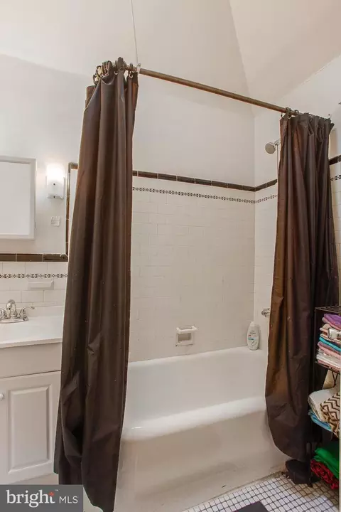 7236 Brent Rd, Upper Darby, PA 19082 photo 23