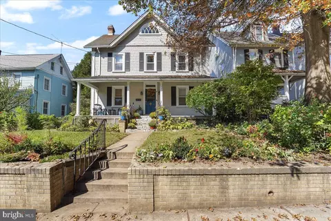752 Buck Ln, Haverford, PA 19041