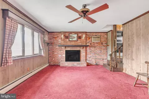 423 E Dutton Mill Rd, Brookhaven, PA 19015 photo 14