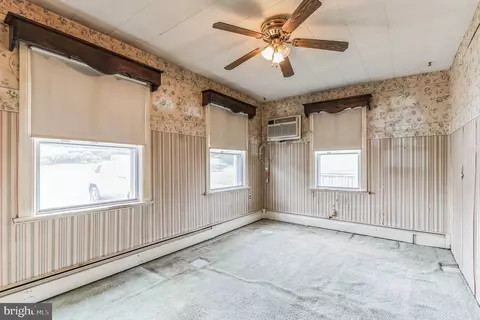 423 E Dutton Mill Rd, Brookhaven, PA 19015 photo 18