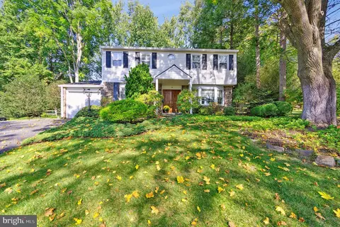 58 Barbara Ln, Havertown, PA 19083