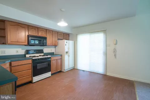 5 Liberty Ct, Marcus Hook, PA 19061 photo 14