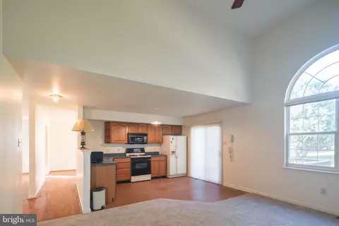 5 Liberty Ct, Marcus Hook, PA 19061 photo 11
